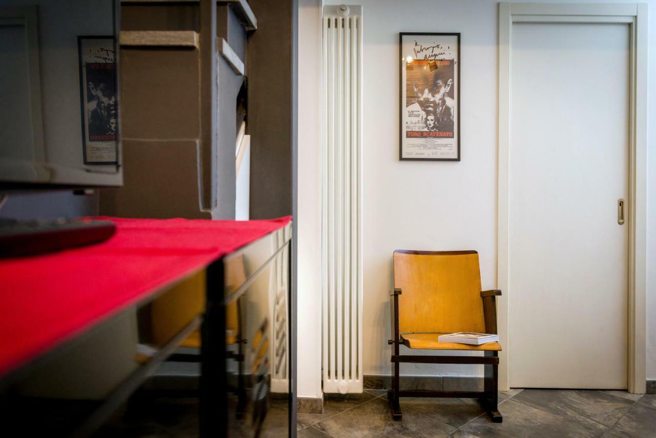 Cinema Loft Apartment ตูริน ภายนอก รูปภาพ